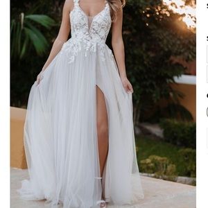 Allure - Style 3557L -Size 10 - Sand/Ivory/Nude